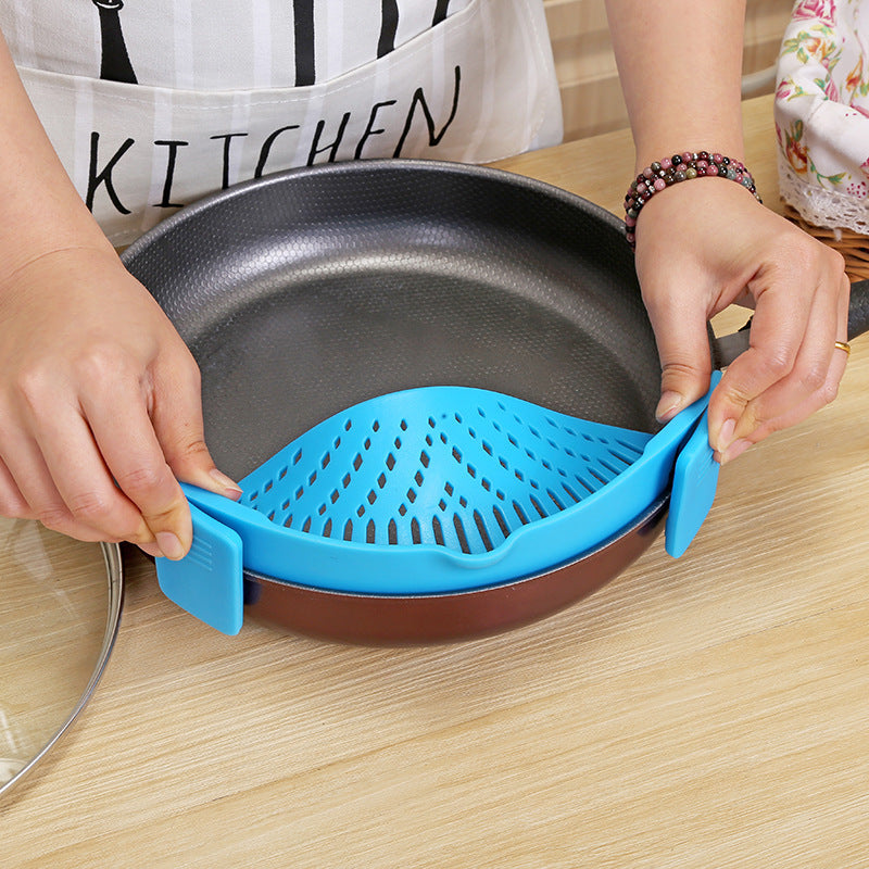 CLIP-ON SILICONE POT STRAINER