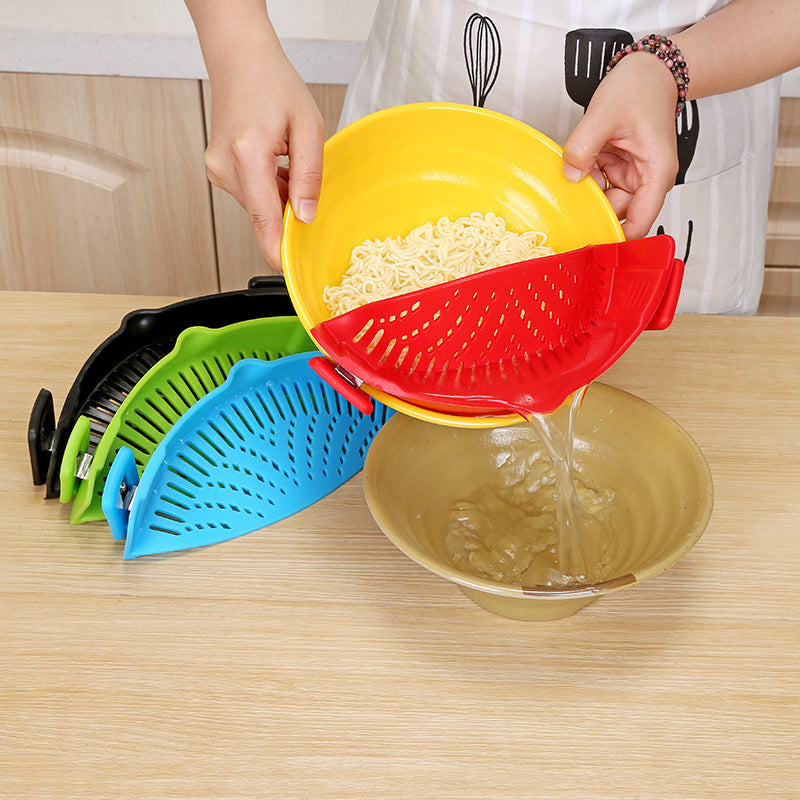 CLIP-ON SILICONE POT STRAINER